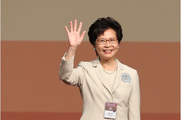 林郑月娥以777票胜出特首选举，成为香港特区第一名女性行政长官