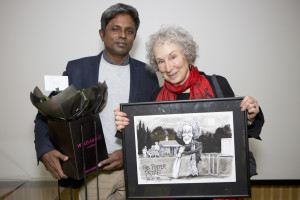 tutul-and-margaret-atwood-at-the-pen-pinter-prize-2016-ceremony