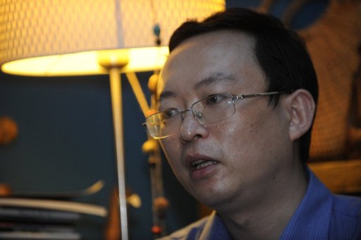 Yu Jie, a 36-year-old dissident writer talks to AFP in Beijing on July 5, 2010. China's secret police have warned Yu that he could end up in prison if he goes ahead with the publication of a book critical of Premier Wen Jiabao after he was interrogated for almost five hours by state security agents. AFP PHOTO/Peter PARKS