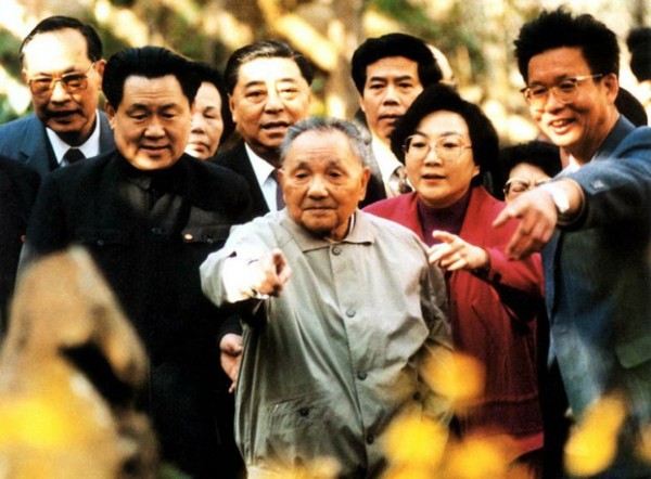 1992年邓小平南巡讲话
