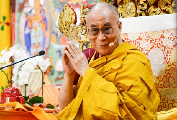 西藏精神领袖达赖喇嘛在达兰萨拉传法
