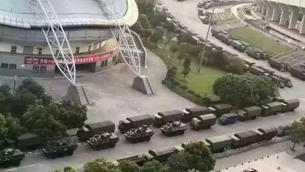 疑似解放军调动坦克装甲车布防在杭州为20国集团峰会维稳