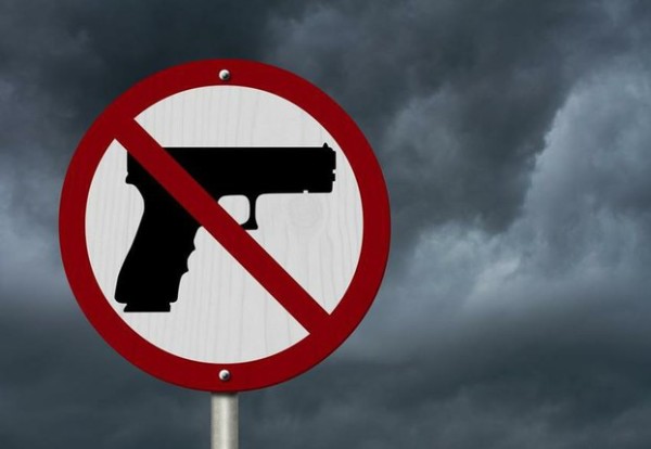 美国对于禁枪问题存在争议