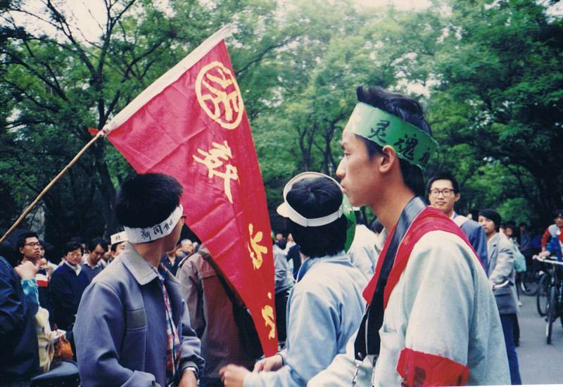 吴仁华：89天安门事件大事记：89年5月10日 星期三 – 独立中文笔会