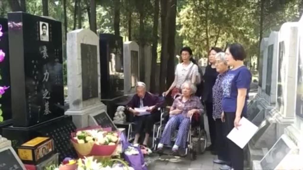 北京天安门母亲悼念六四遇难亲属