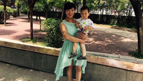 张海涛的妻子李爱杰