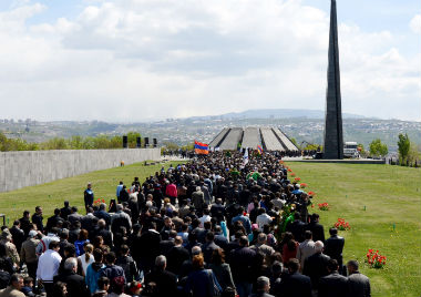 座落在亚美尼亚首都的大屠杀纪念碑