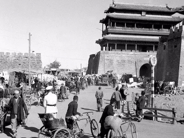 1950年北京正阳门外