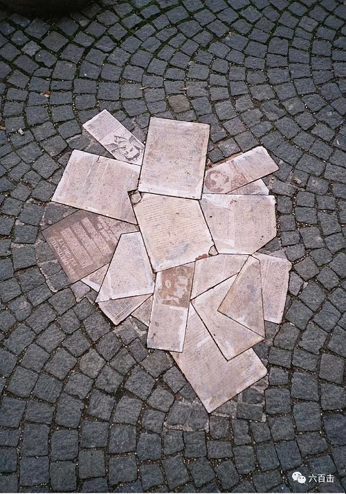 慕尼黑大学门前的白玫瑰纪念碑