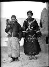 1911年巴塘汉藏通婚的家庭