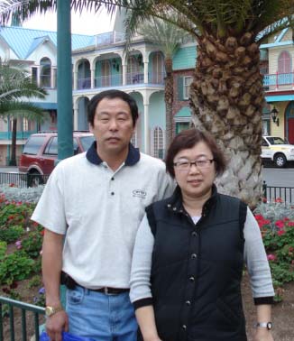 石贝在拉斯维加斯访问孙天勤之子孙鹏
