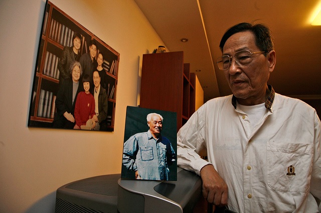 鲍彤:写于”六四”事件三十三周年:由李鹏泄密引起的思考(二) – 独立中文笔会